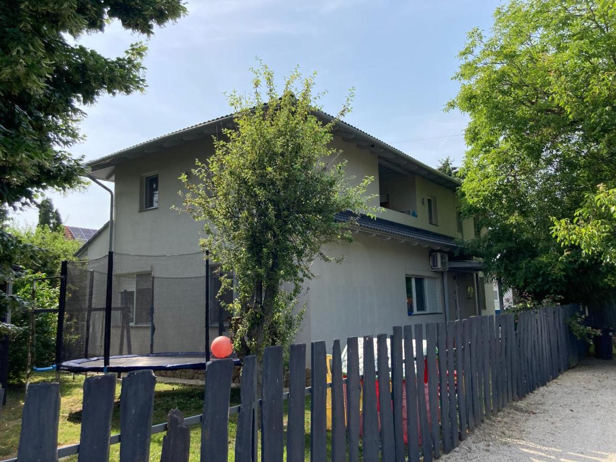 Pentz House Daire Siofok Dış mekan fotoğraf